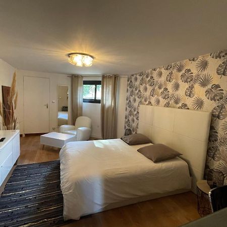 Bed and Breakfast Ty Logis Montrabe Exterior foto